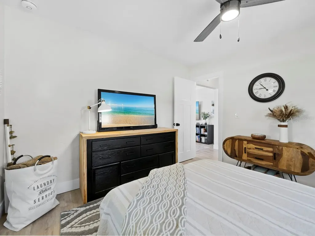 3439 Fair Oaks Place Sarasota FL 34239