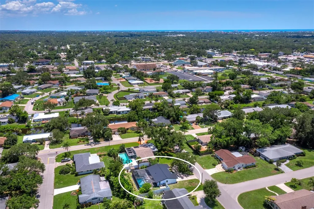 3439 Fair Oaks Place Sarasota FL 34239