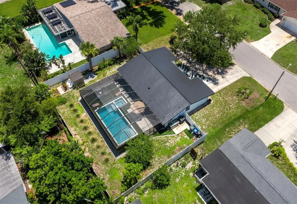 3439 Fair Oaks Place Sarasota FL 34239