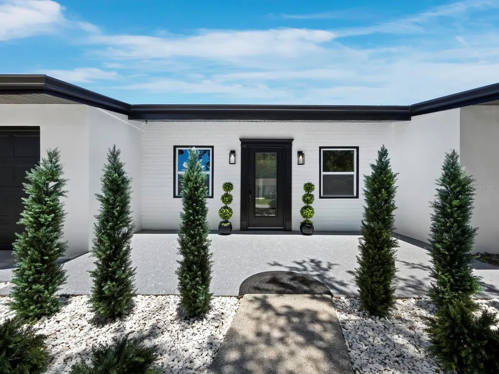 3439 Fair Oaks Place Sarasota FL 34239