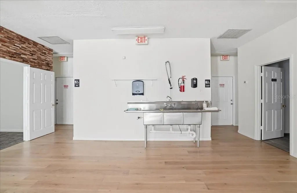 4426 5th Street W Bradenton FL 34207