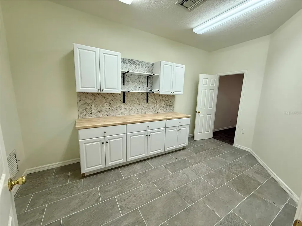 4426 5th Street W Bradenton FL 34207