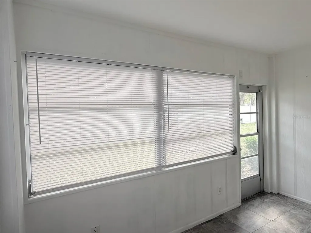 390 301 Boulevard W Bradenton FL 34205