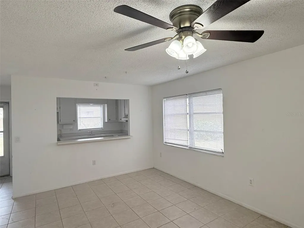 390 301 Boulevard W Bradenton FL 34205
