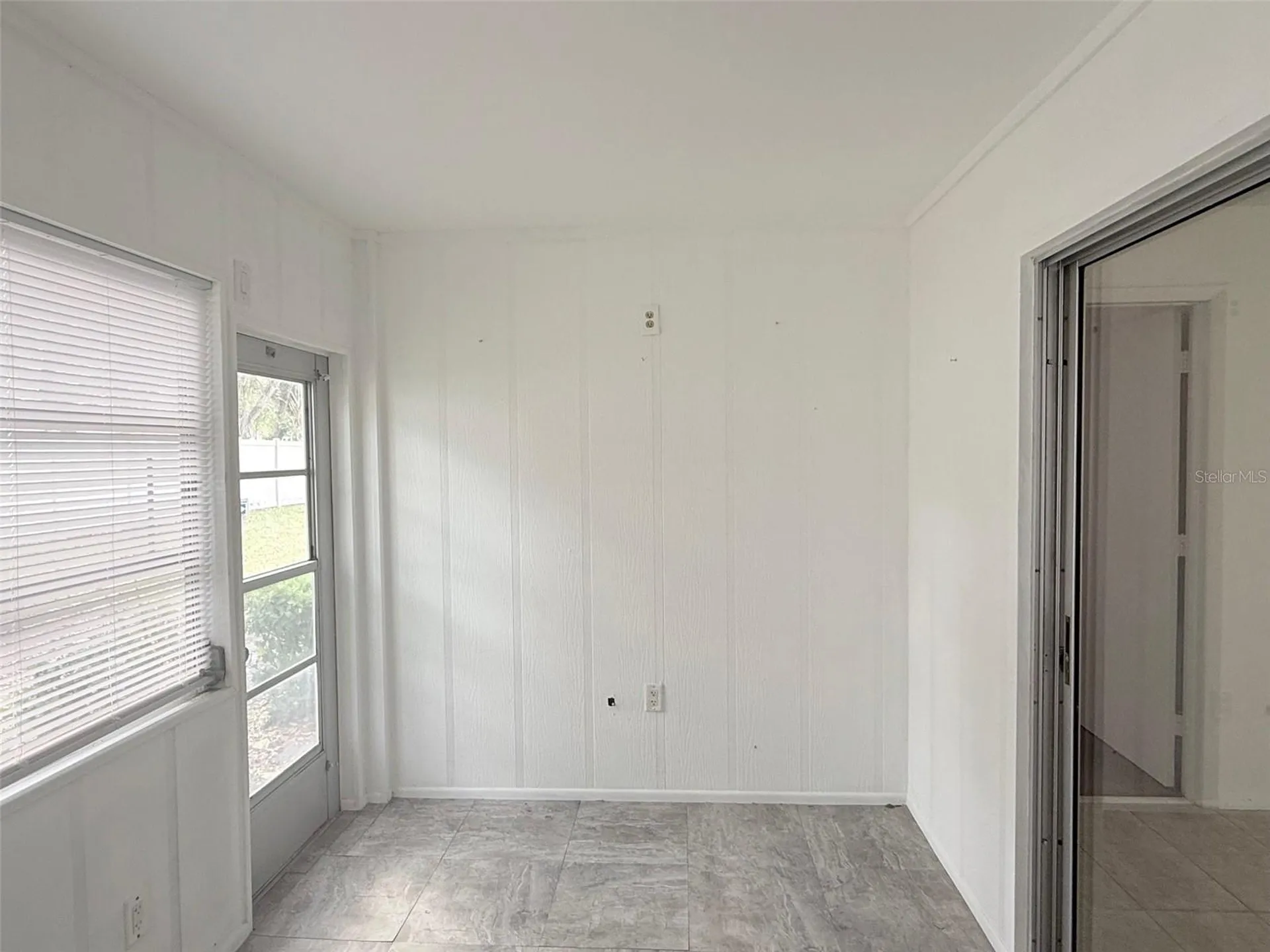 390 301 Boulevard W Bradenton FL 34205