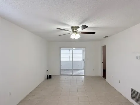 390 301 Boulevard W Bradenton FL 34205