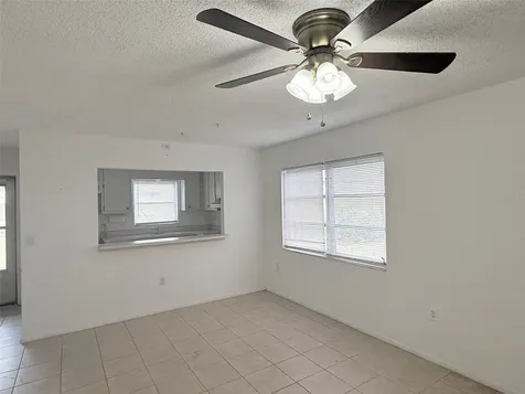 390 301 Boulevard W Bradenton FL 34205