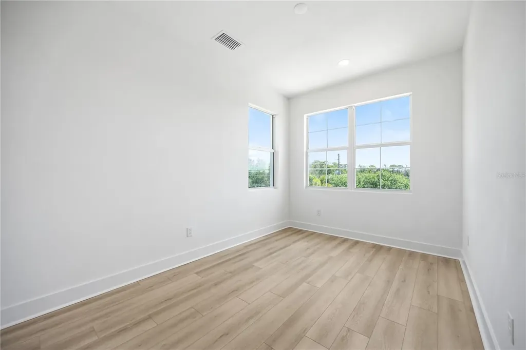 7398 Marathon Drive Seminole FL 33777