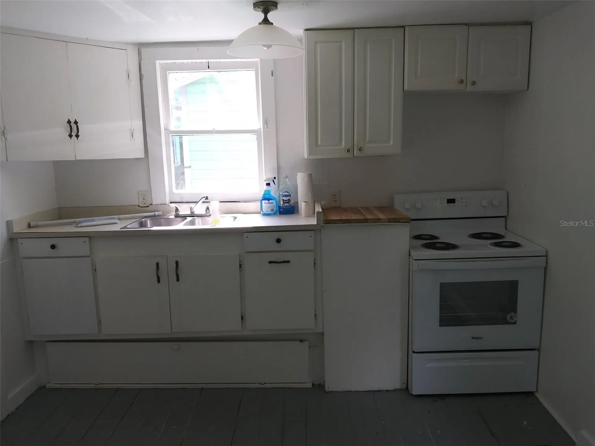 1 Smith Court Deland FL 32724