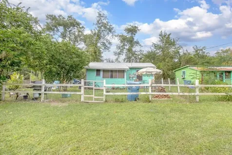 1 Smith Court Deland FL 32724