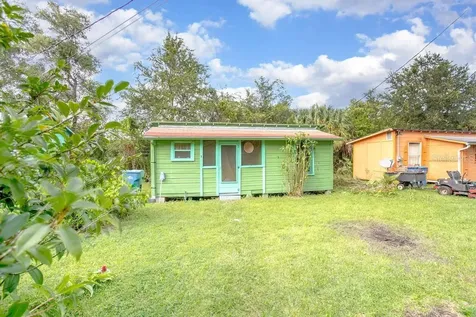 1 Smith Court Deland FL 32724