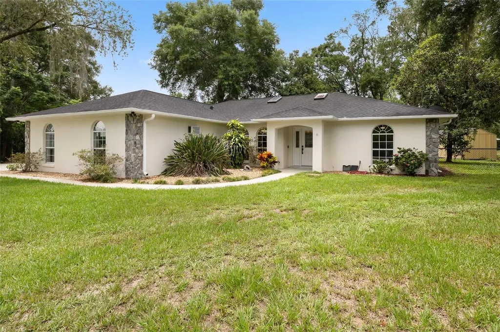 5960 SE 126th Street Belleview FL 34420