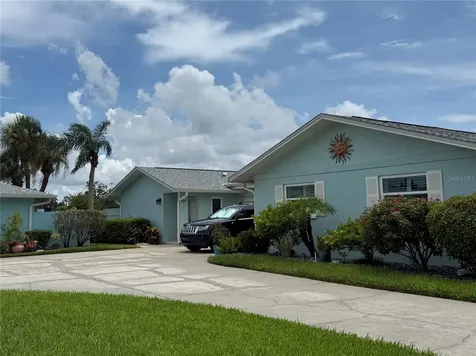 2722 Sherbrooke Lane Palm Harbor FL 34684