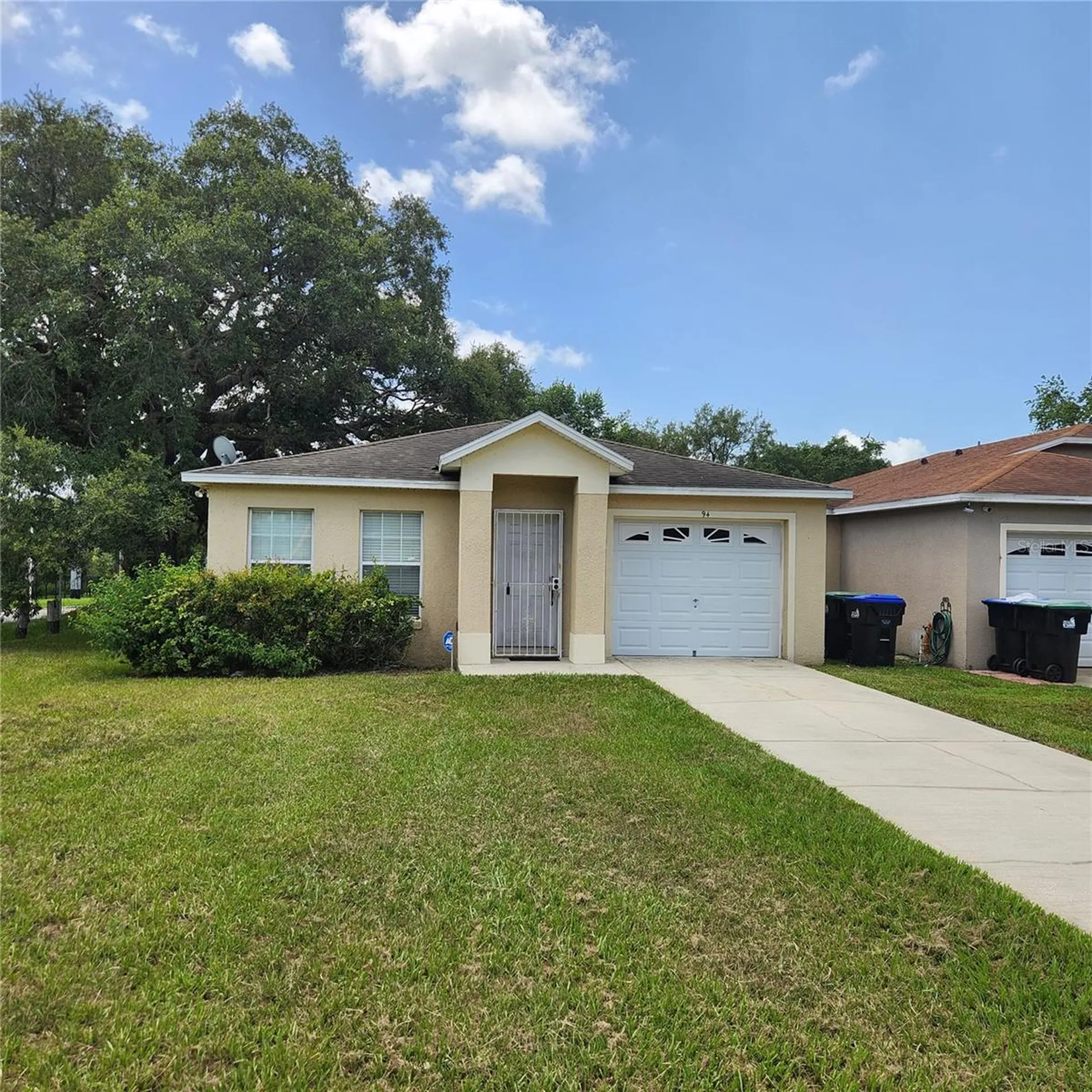 94 E 18th Street Apopka FL 32703