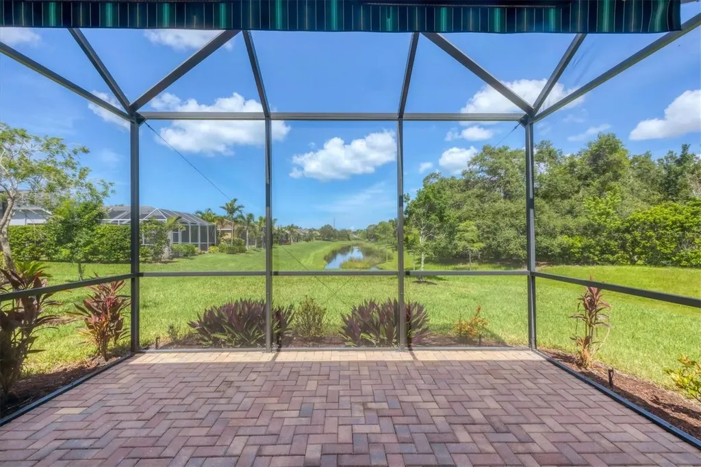 25713 Boysen Berry Avenue Englewood FL 34223