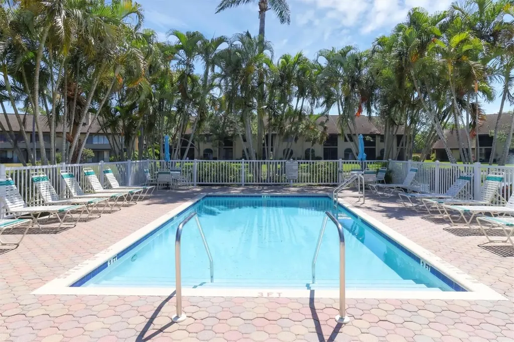 5737 Ashton Way Sarasota FL 34231
