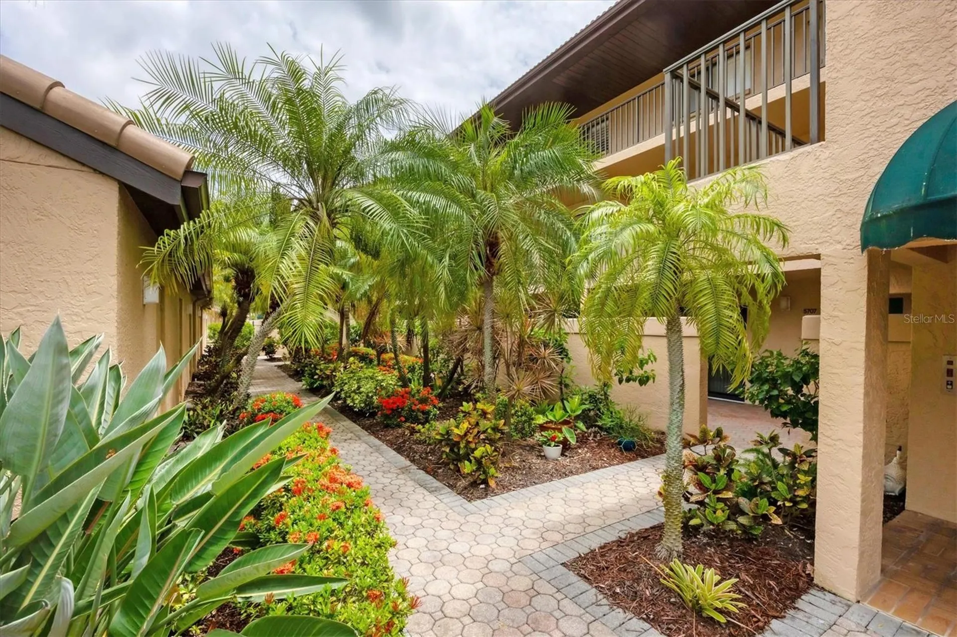 5737 Ashton Way Sarasota FL 34231