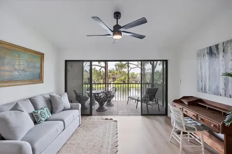 5737 Ashton Way Sarasota FL 34231