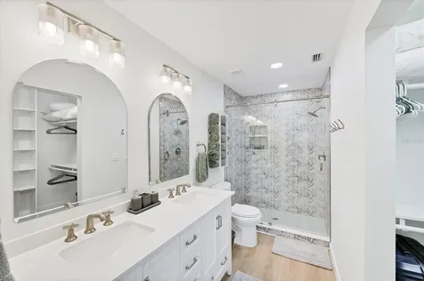 5737 Ashton Way Sarasota FL 34231