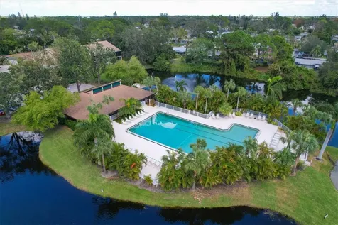 5737 Ashton Way Sarasota FL 34231