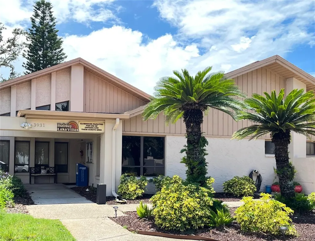 3835 Sailmaker Lane Holiday FL 34691