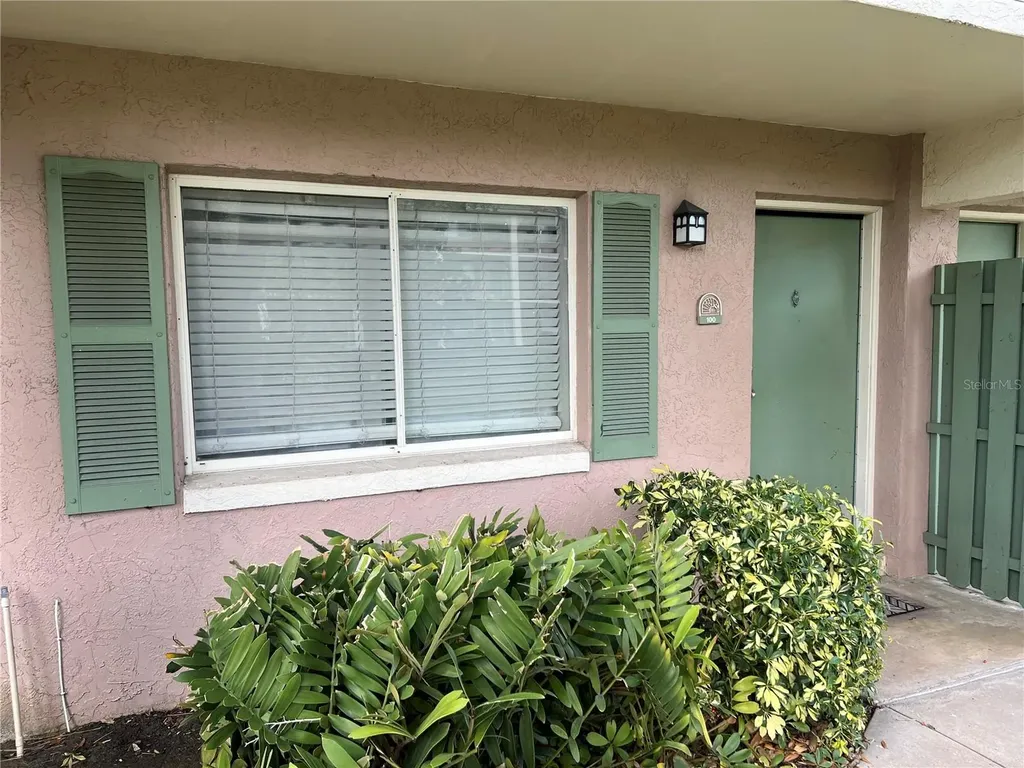 133 Oyster Bay Circle Altamonte Springs FL 32701
