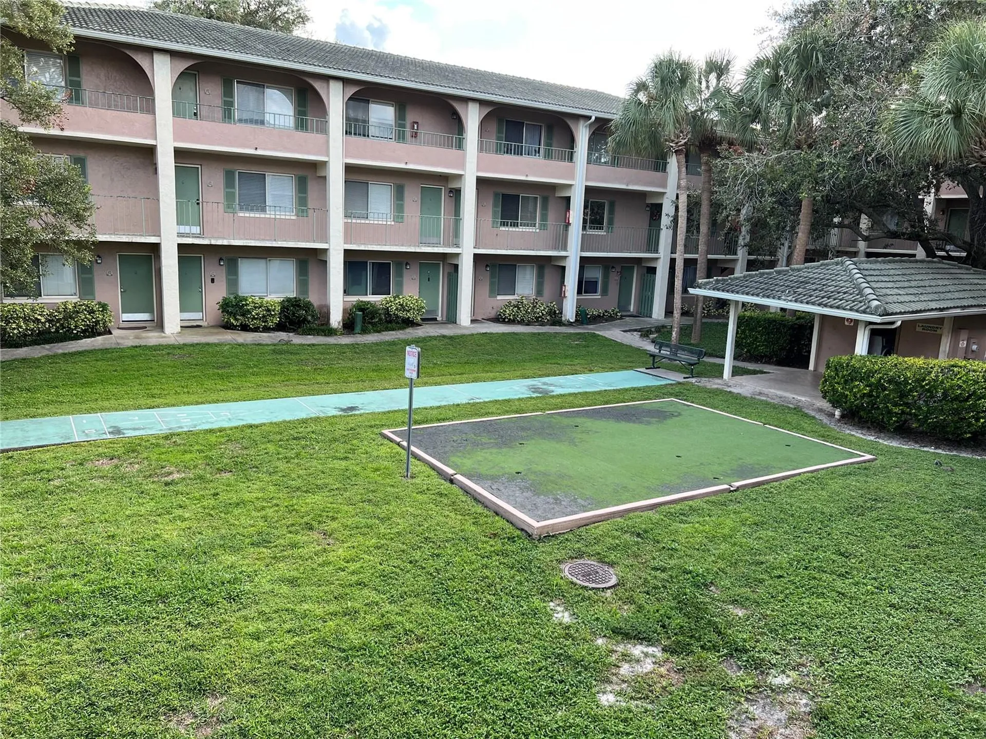 133 Oyster Bay Circle Altamonte Springs FL 32701