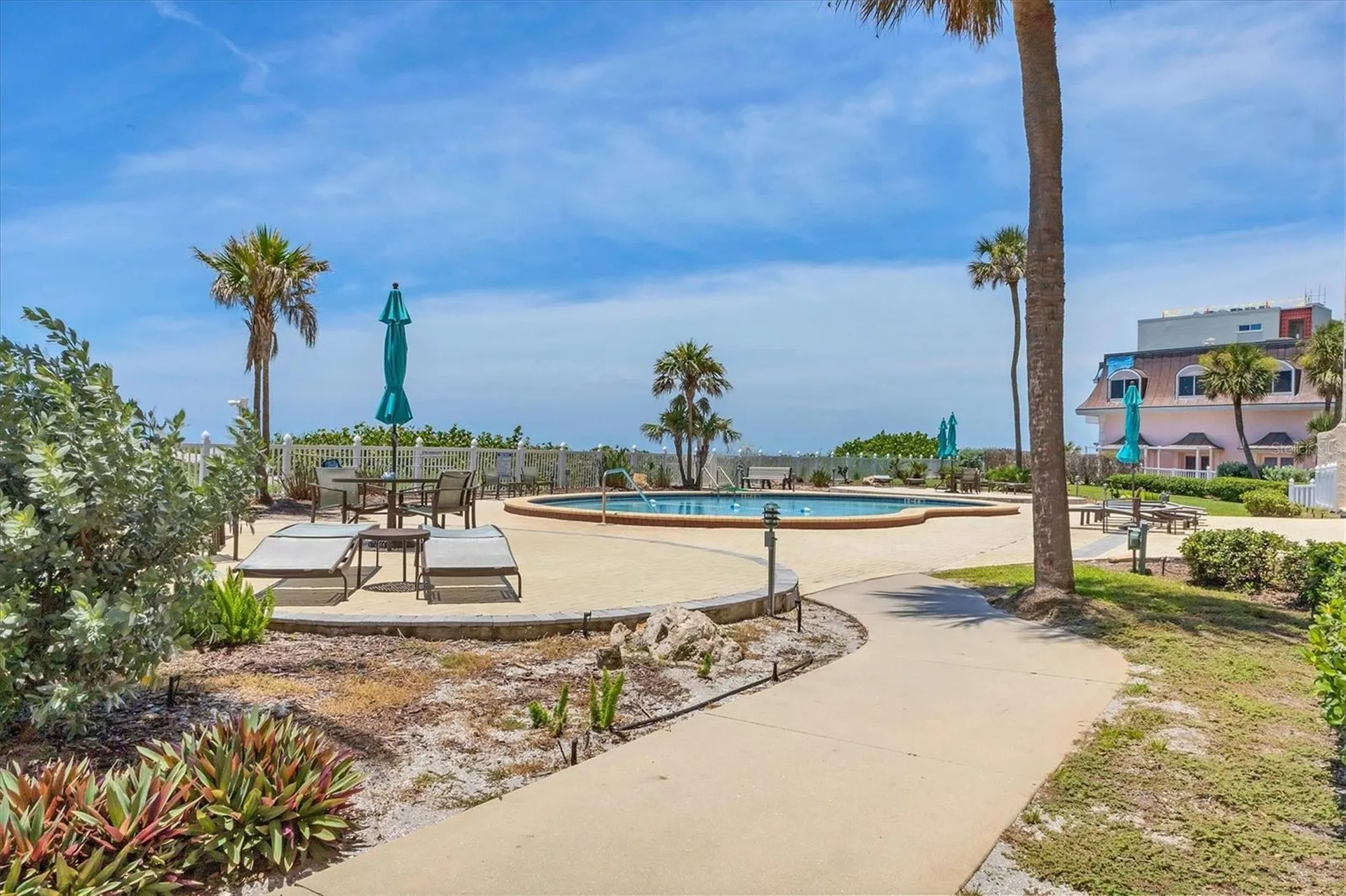 840 The Esplanade N Venice FL 34285