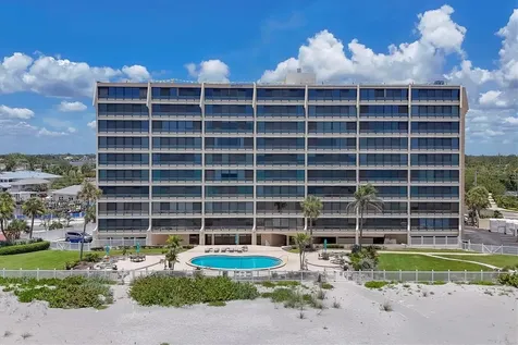840 The Esplanade N Venice FL 34285