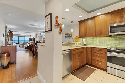 840 The Esplanade N Venice FL 34285