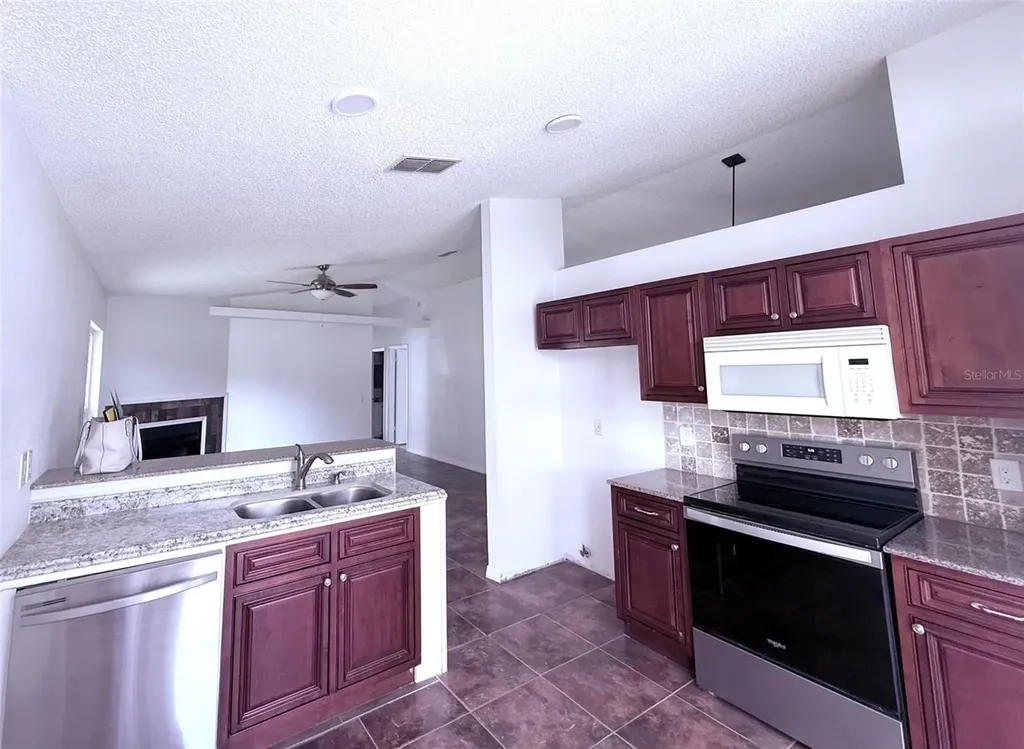 7219 Edgewater Shores Court Orlando FL 32810