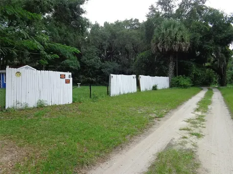 2878 NE 161st Street Citra FL 32113