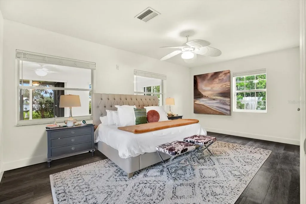 102 W North Branch Road Ruskin FL 33570