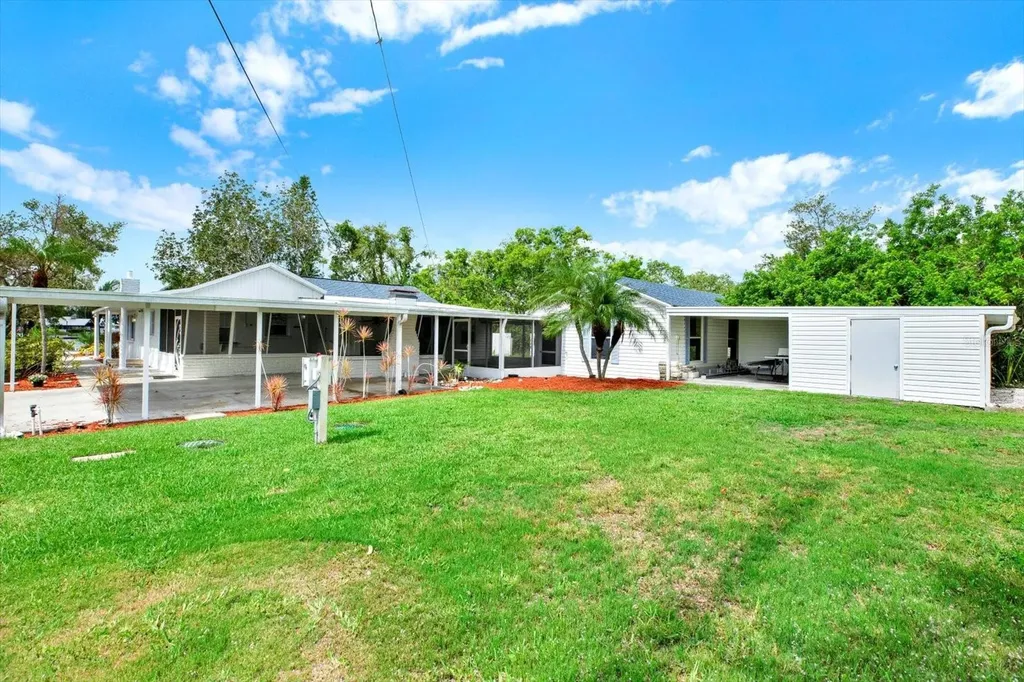 102 W North Branch Road Ruskin FL 33570