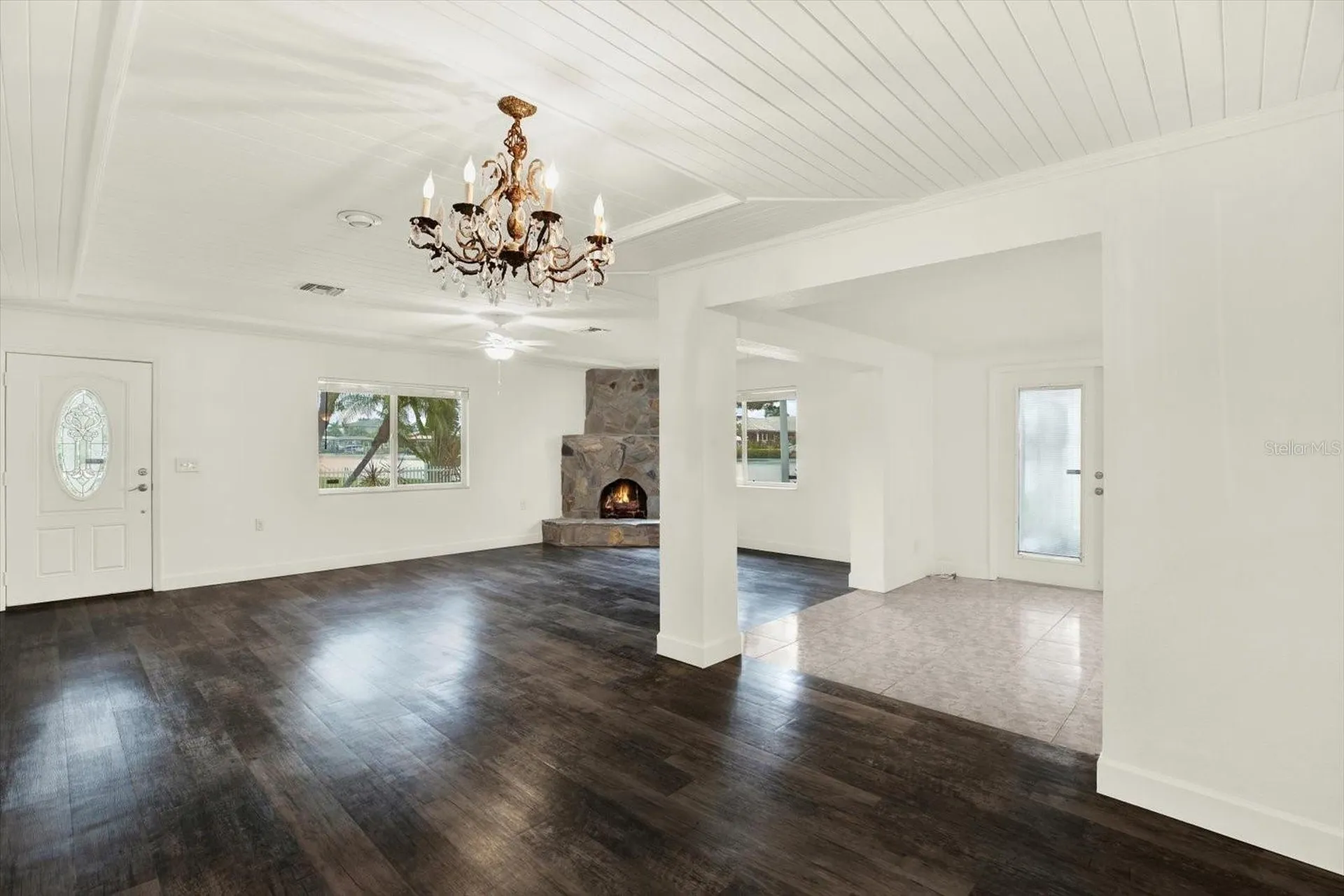 102 W North Branch Road Ruskin FL 33570