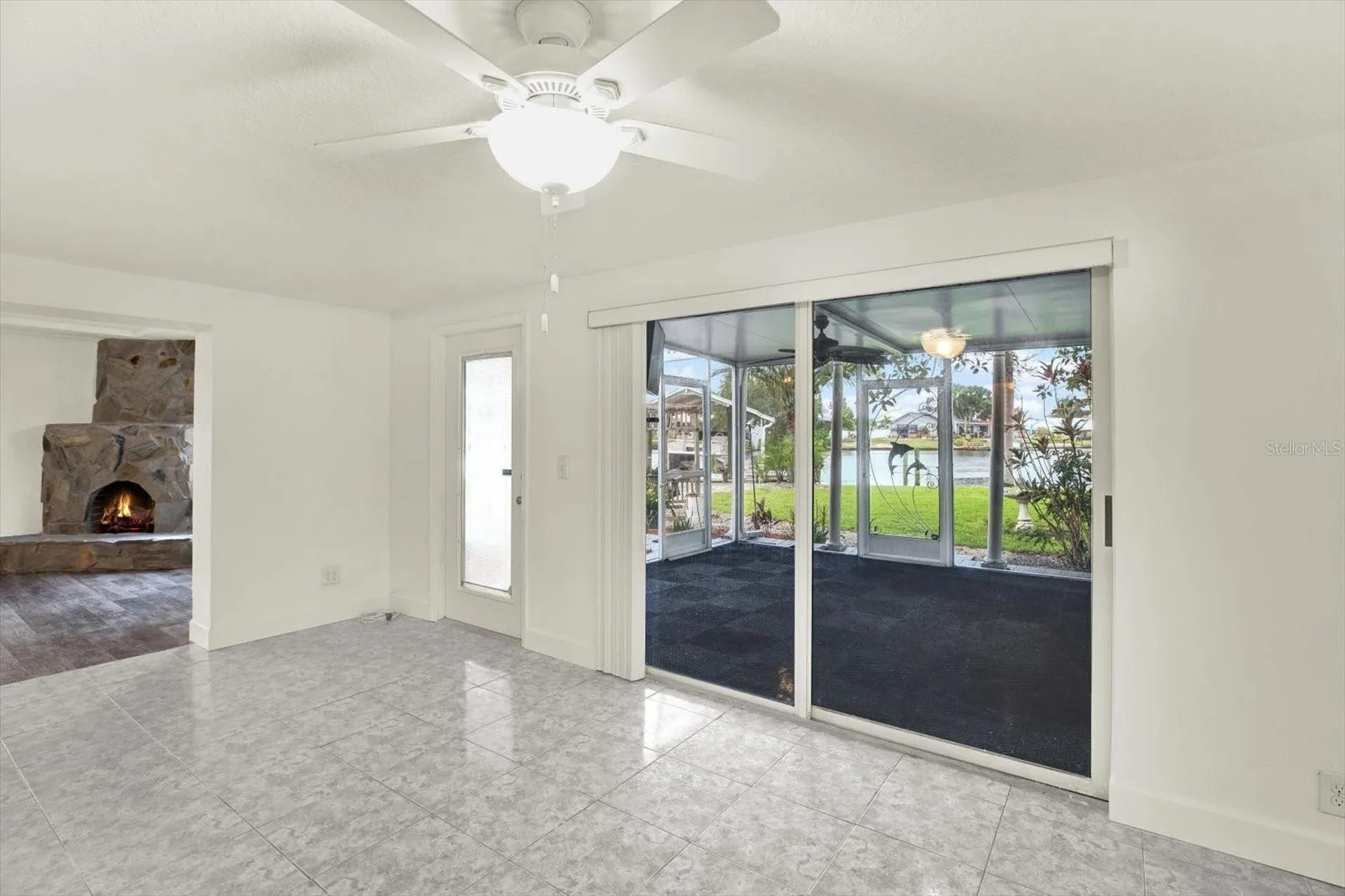 102 W North Branch Road Ruskin FL 33570