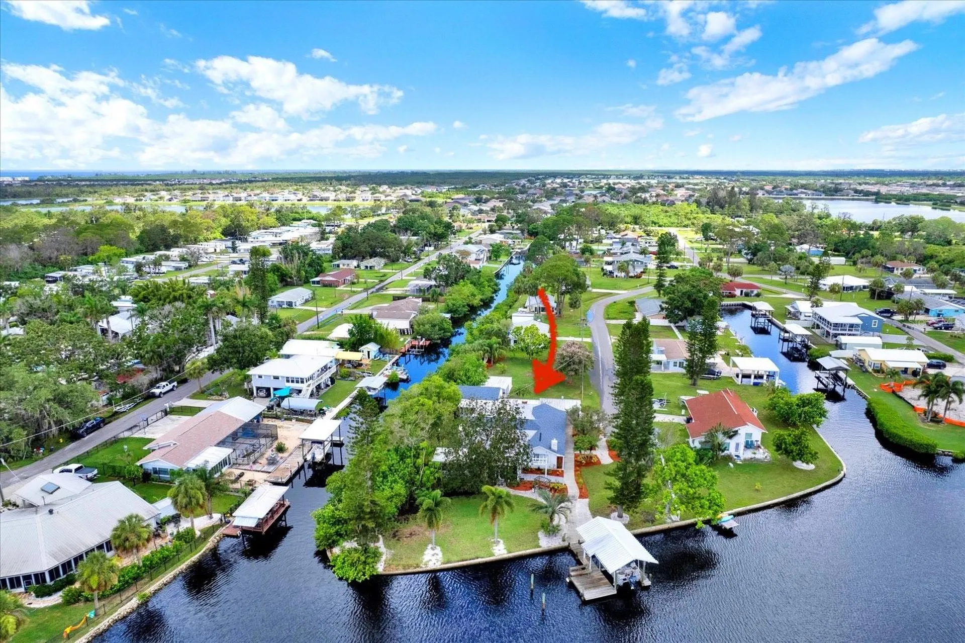 102 W North Branch Road Ruskin FL 33570