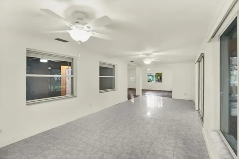 102 W North Branch Road Ruskin FL 33570
