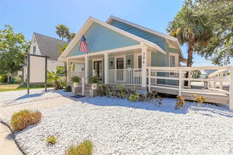 306 Washington Street New Smyrna Beach FL 32168