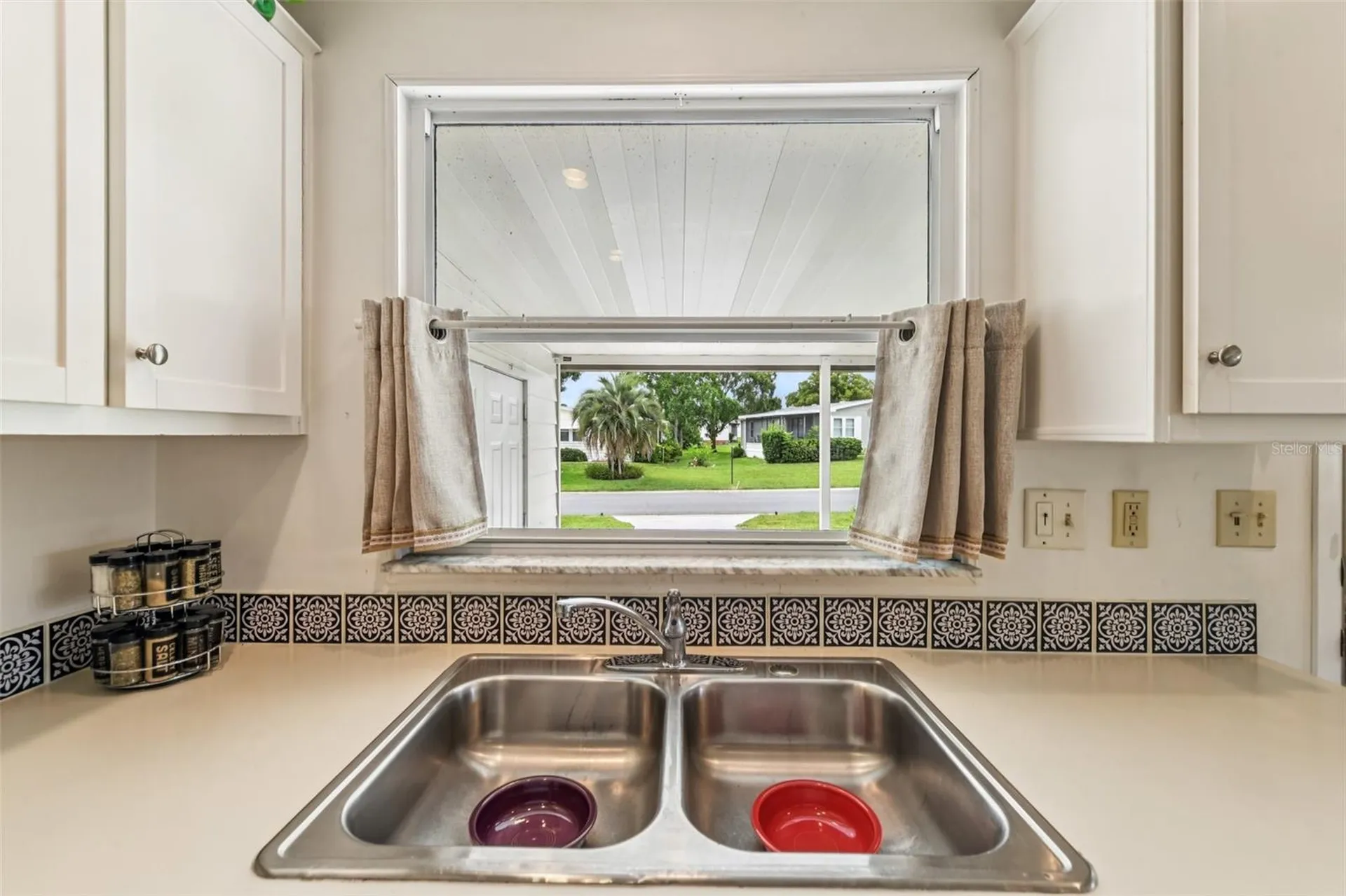 1802 Petunia Lane The Villages FL 32159