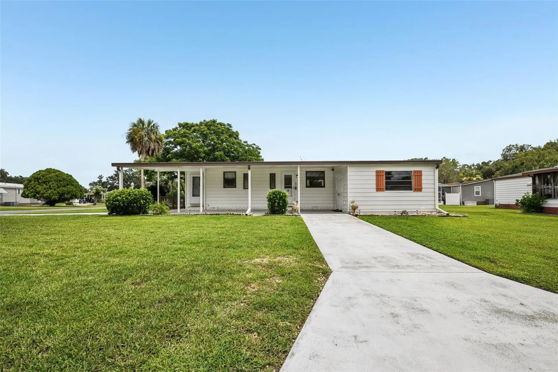 1802 Petunia Lane The Villages FL 32159