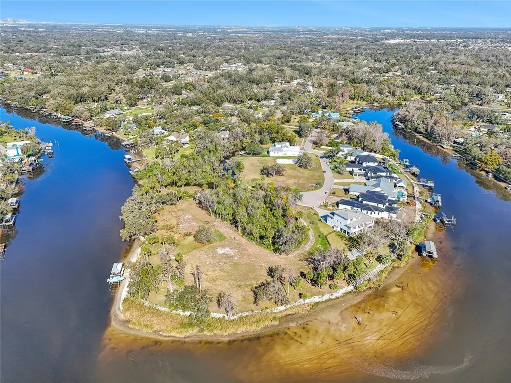 8331 Alafia Pointe Drive Riverview FL 33578