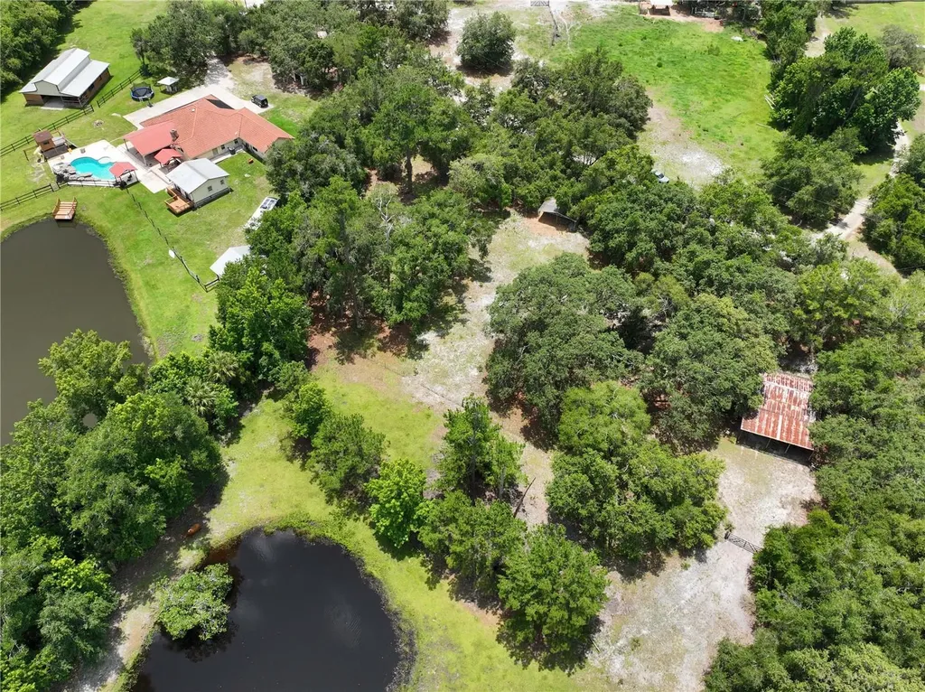 1676 Sunset Trail Geneva FL 32732
