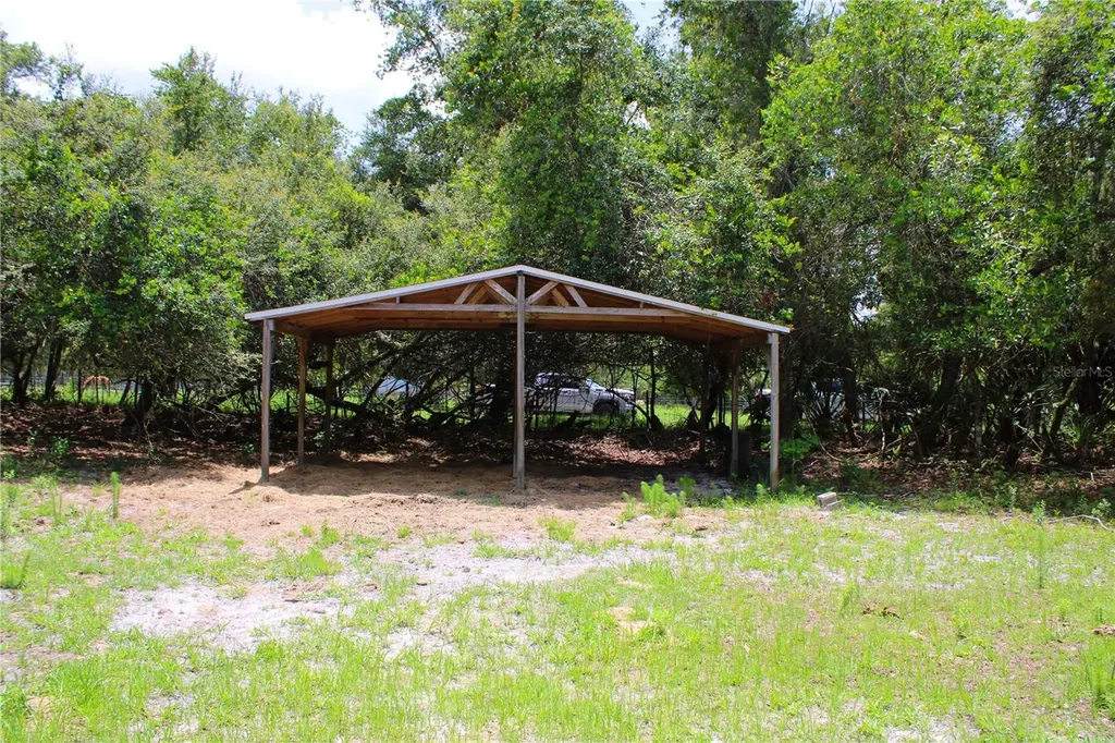 1676 Sunset Trail Geneva FL 32732