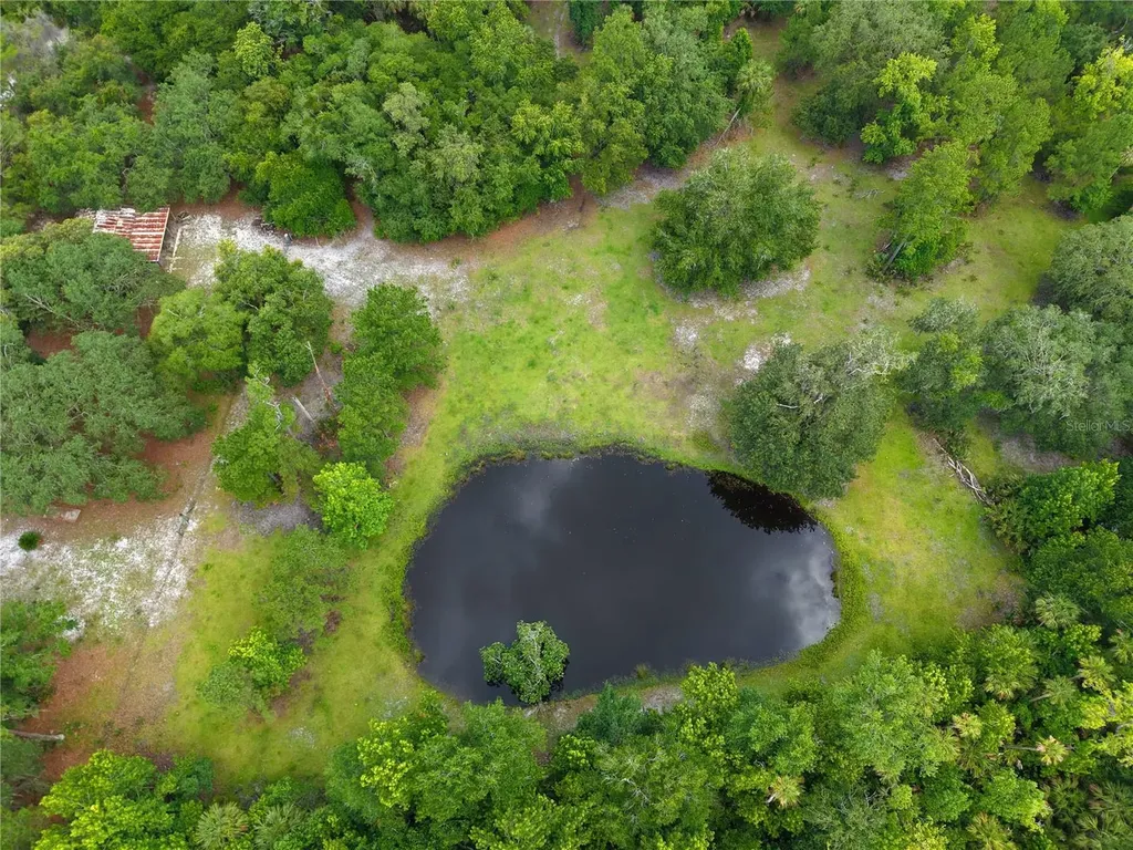 1676 Sunset Trail Geneva FL 32732