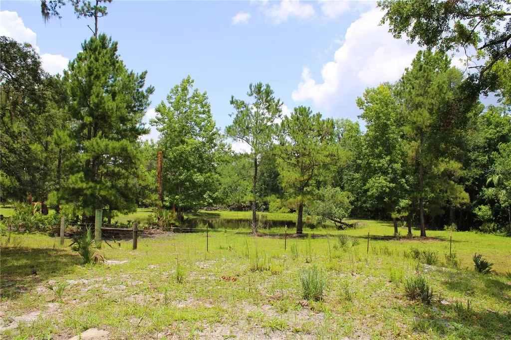 1676 Sunset Trail Geneva FL 32732
