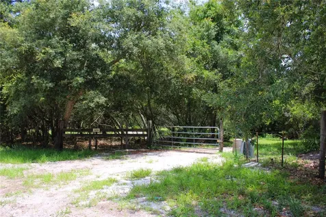 1676 Sunset Trail Geneva FL 32732