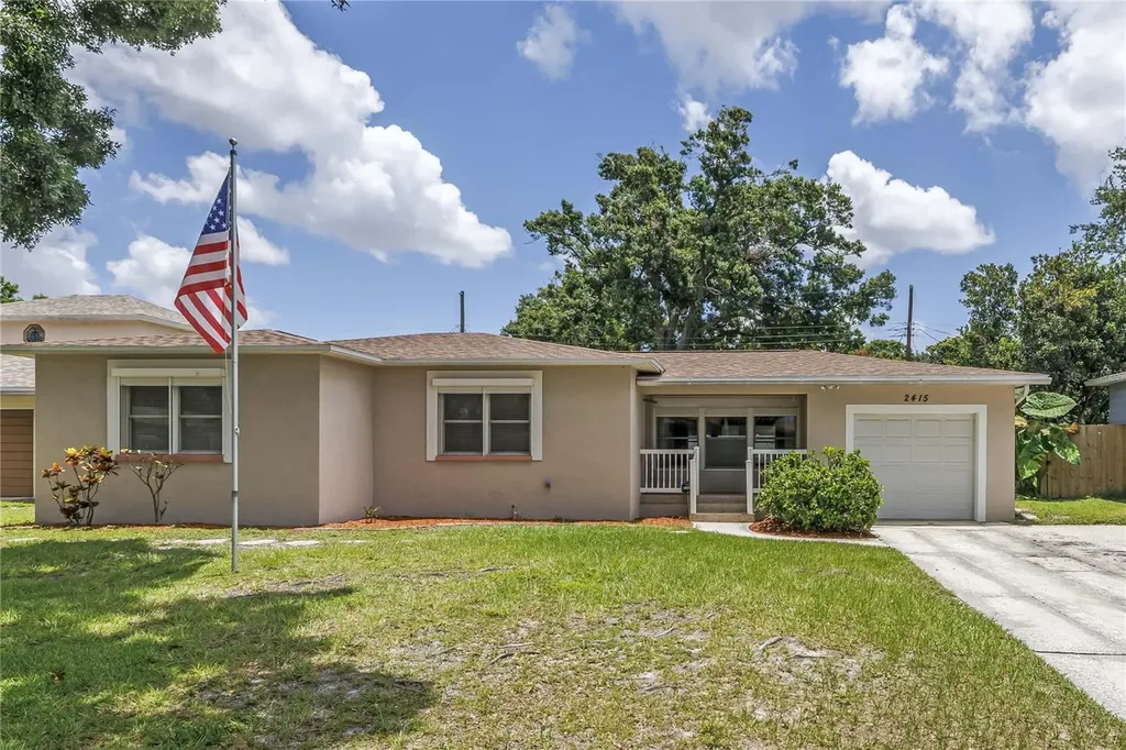 2415 York Street N St Petersburg FL 33710