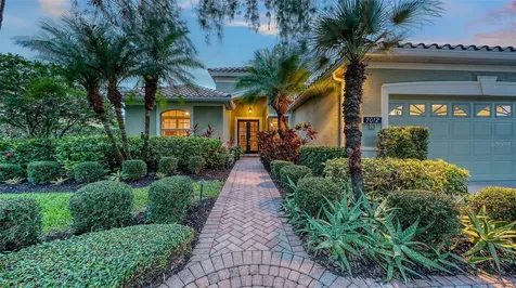 7012 Treymore Court Sarasota FL 34243