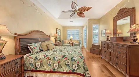 7012 Treymore Court Sarasota FL 34243